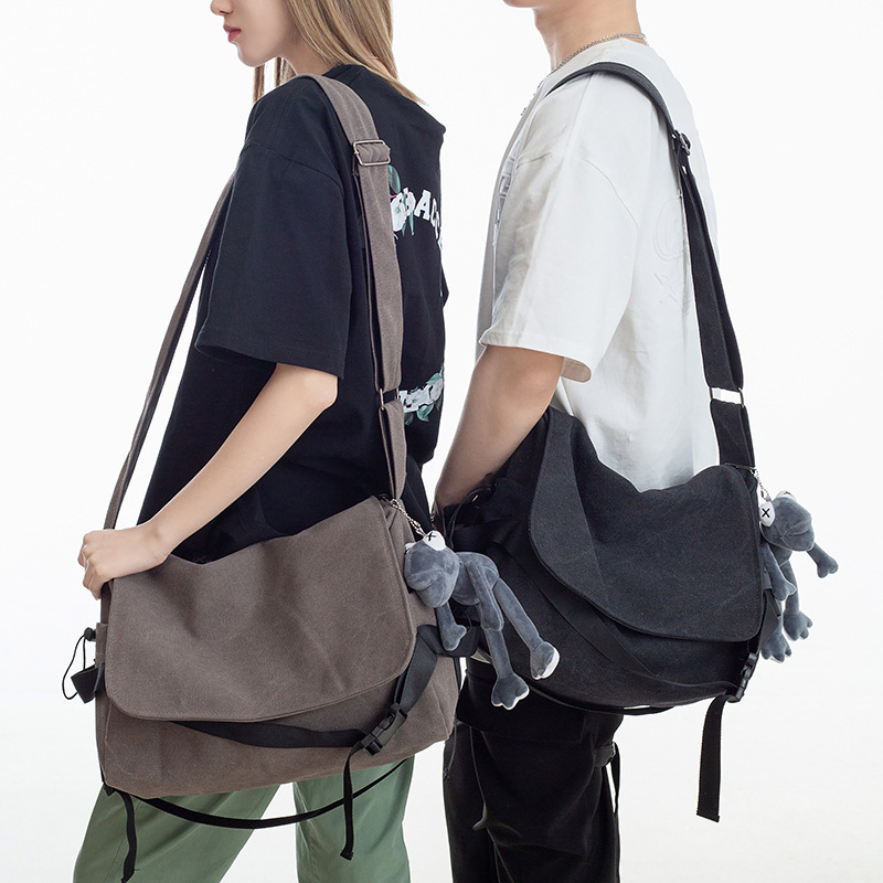 Solid Color Flip Cover Canvas  - Canvas Backpack Casual ulasan dan harga